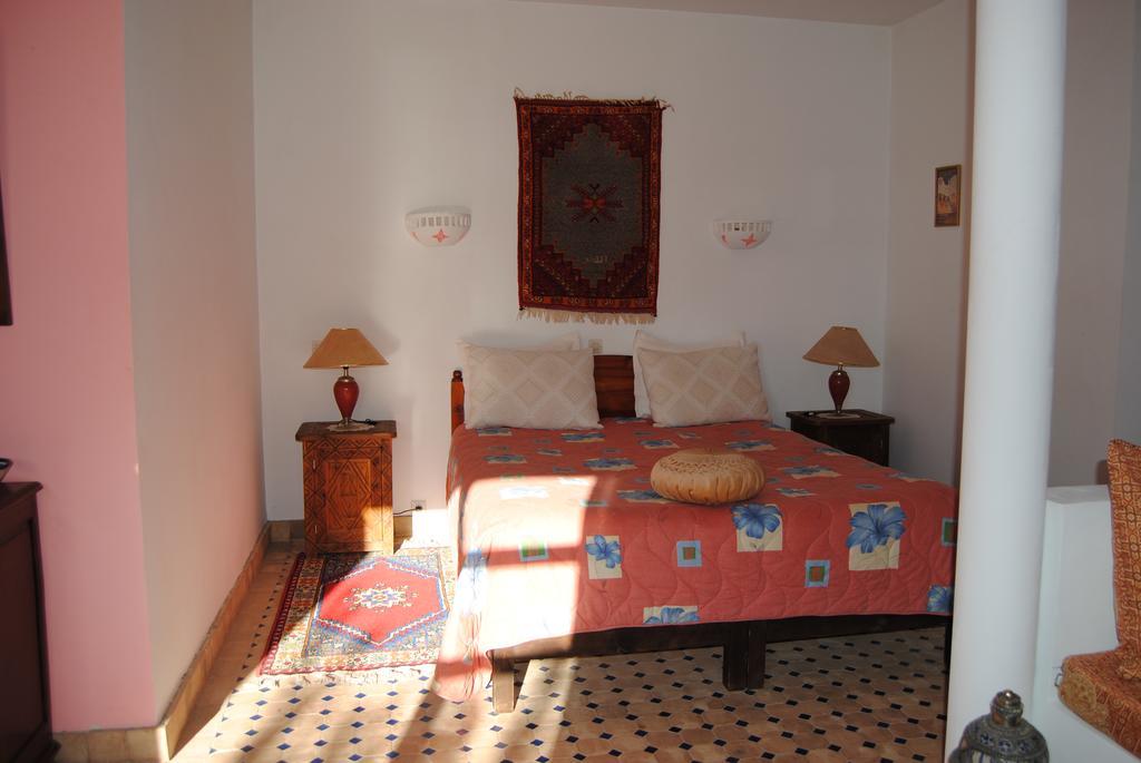 Les Tourmalines Bed & Breakfast Afeggou Exterior photo